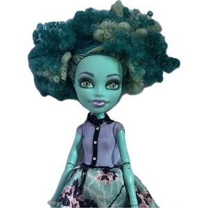 monster high frights camera action honey swamp doll